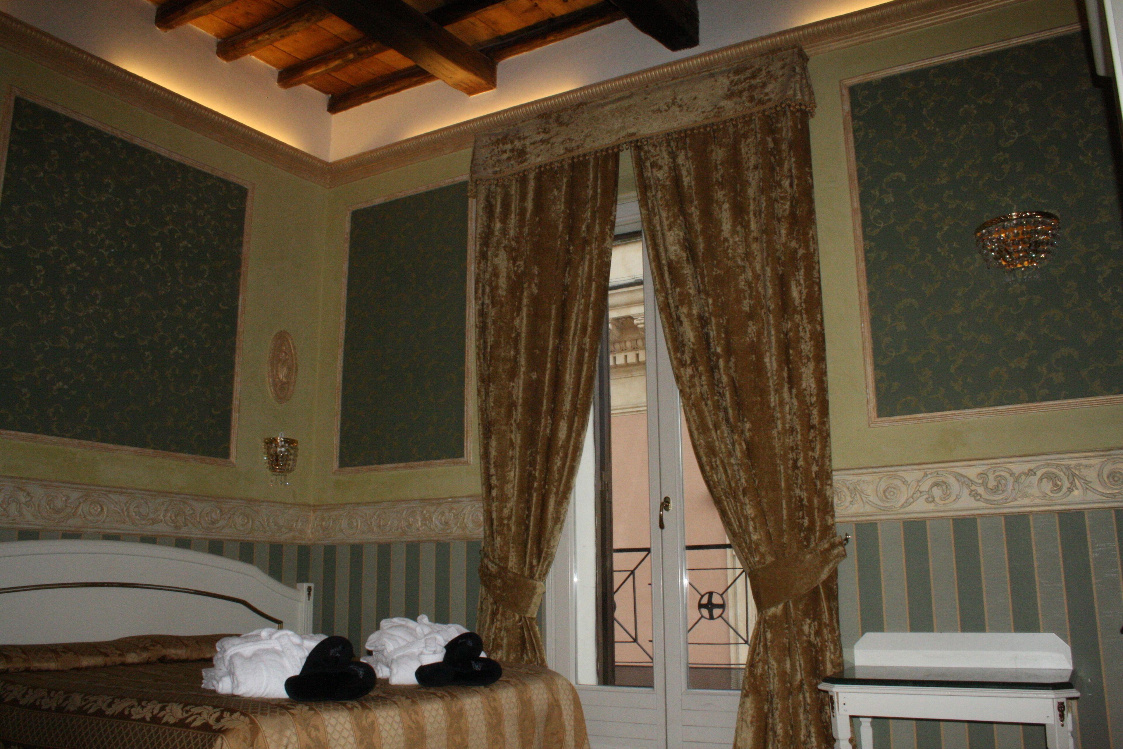 Upper View Suite, Rome